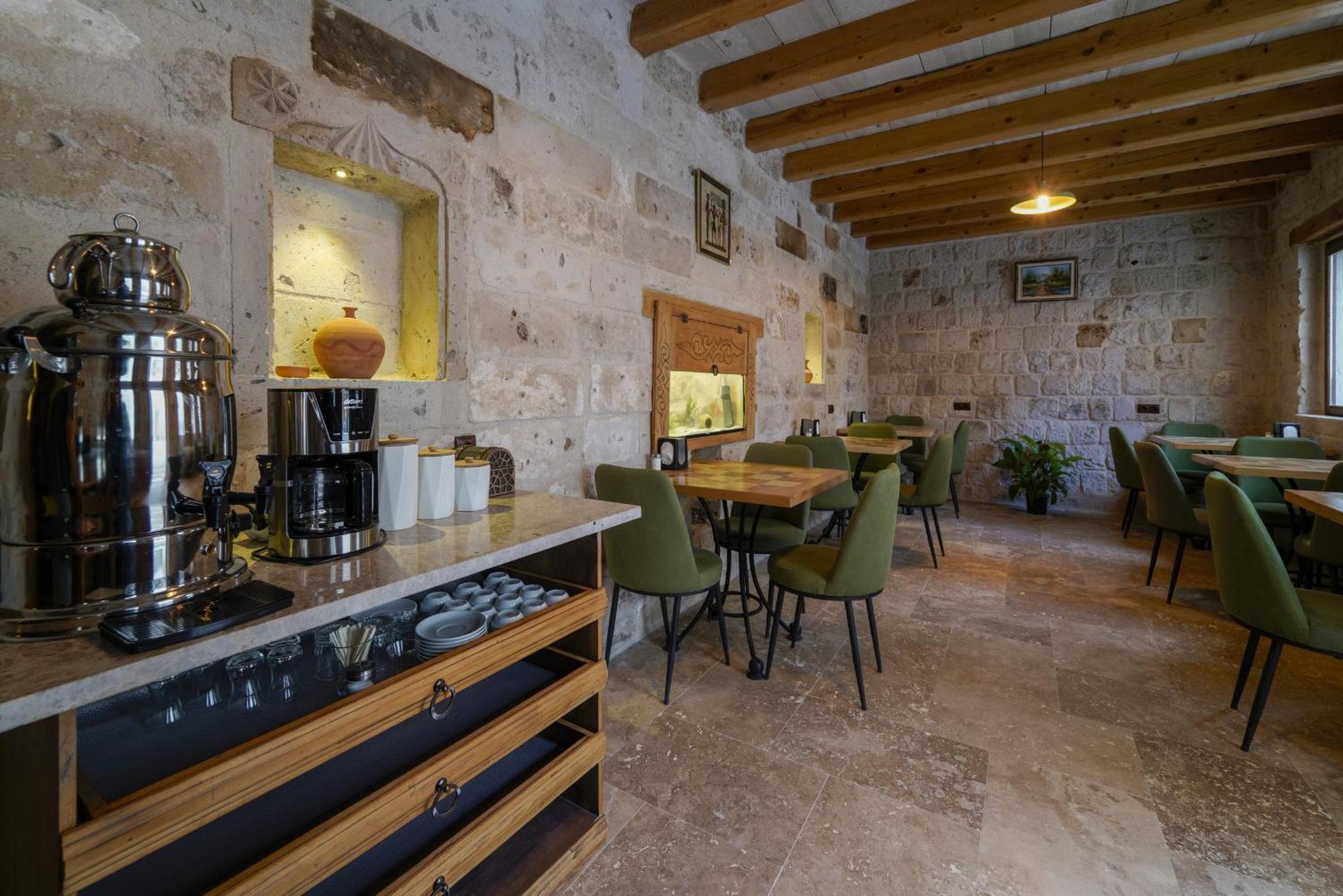 Goereme Escape Cave Suites Exteriör bild
