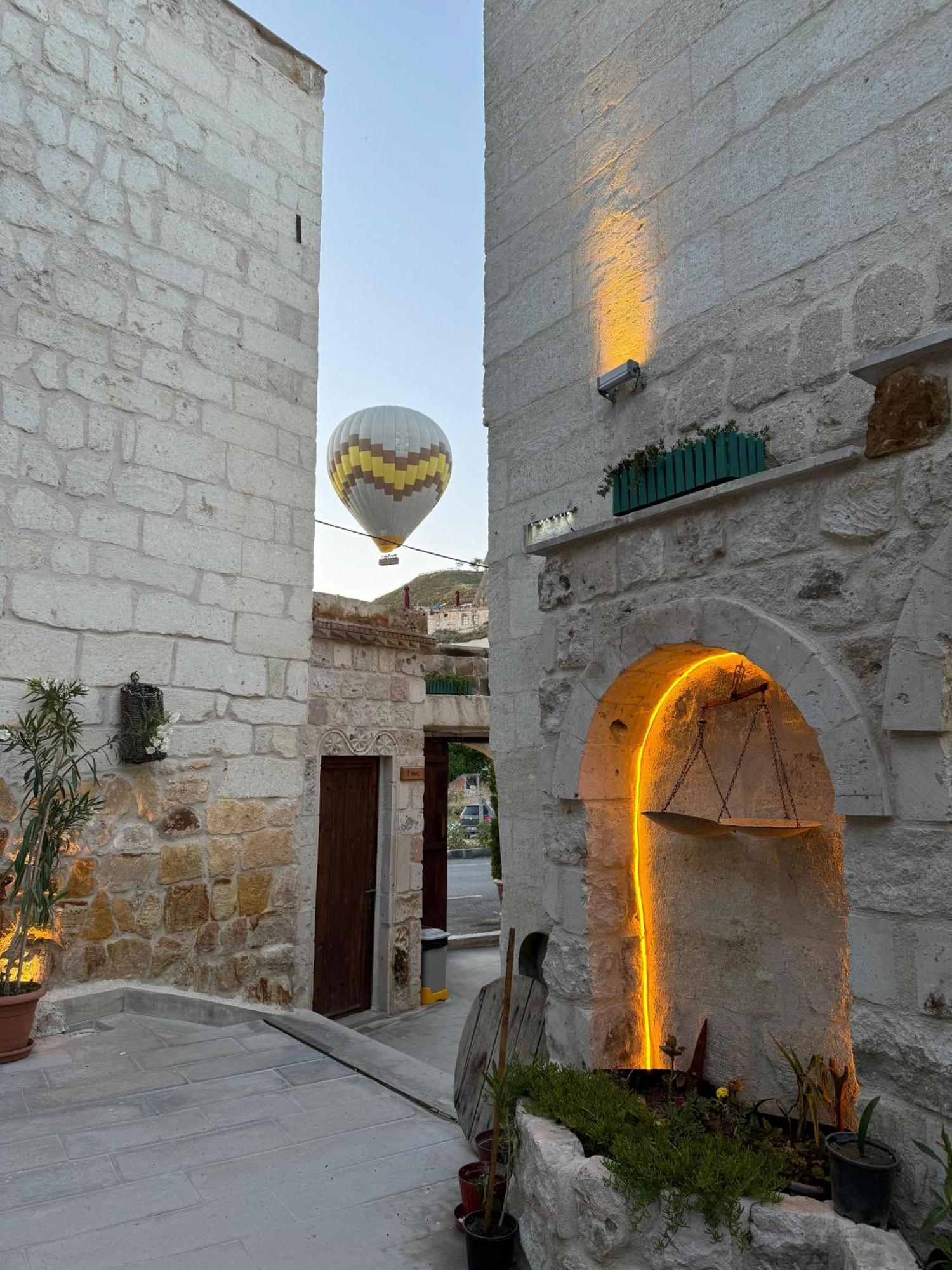 Goereme Escape Cave Suites Exteriör bild